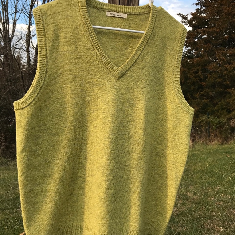 Pea green Woolovers sweater vest